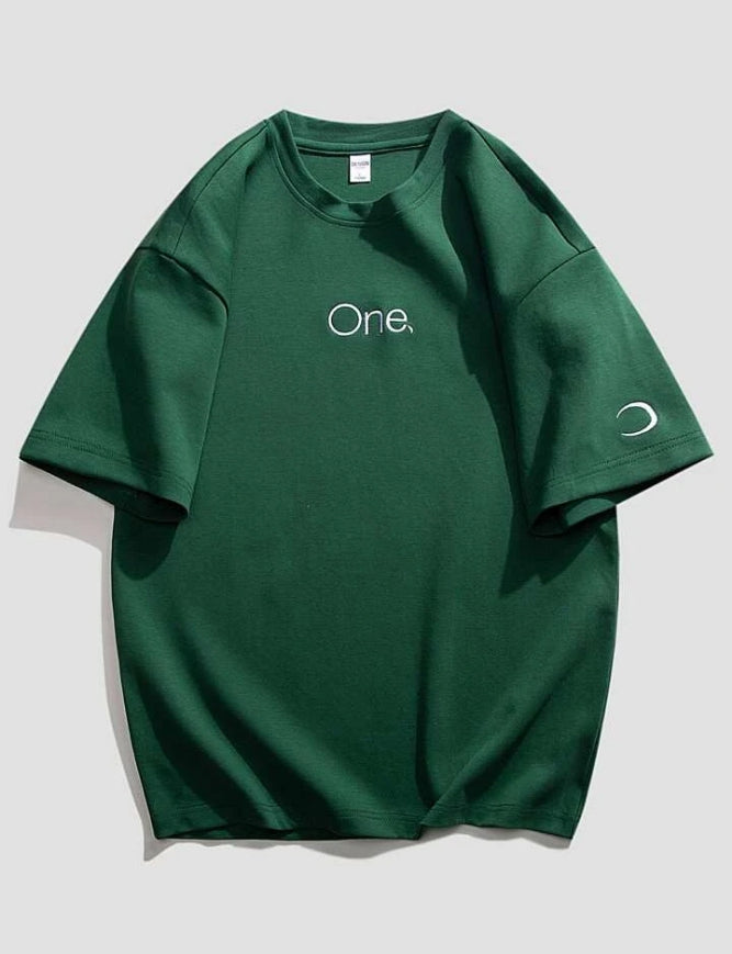 Men's One Letter Printed Round Neck Drop Shoulder.