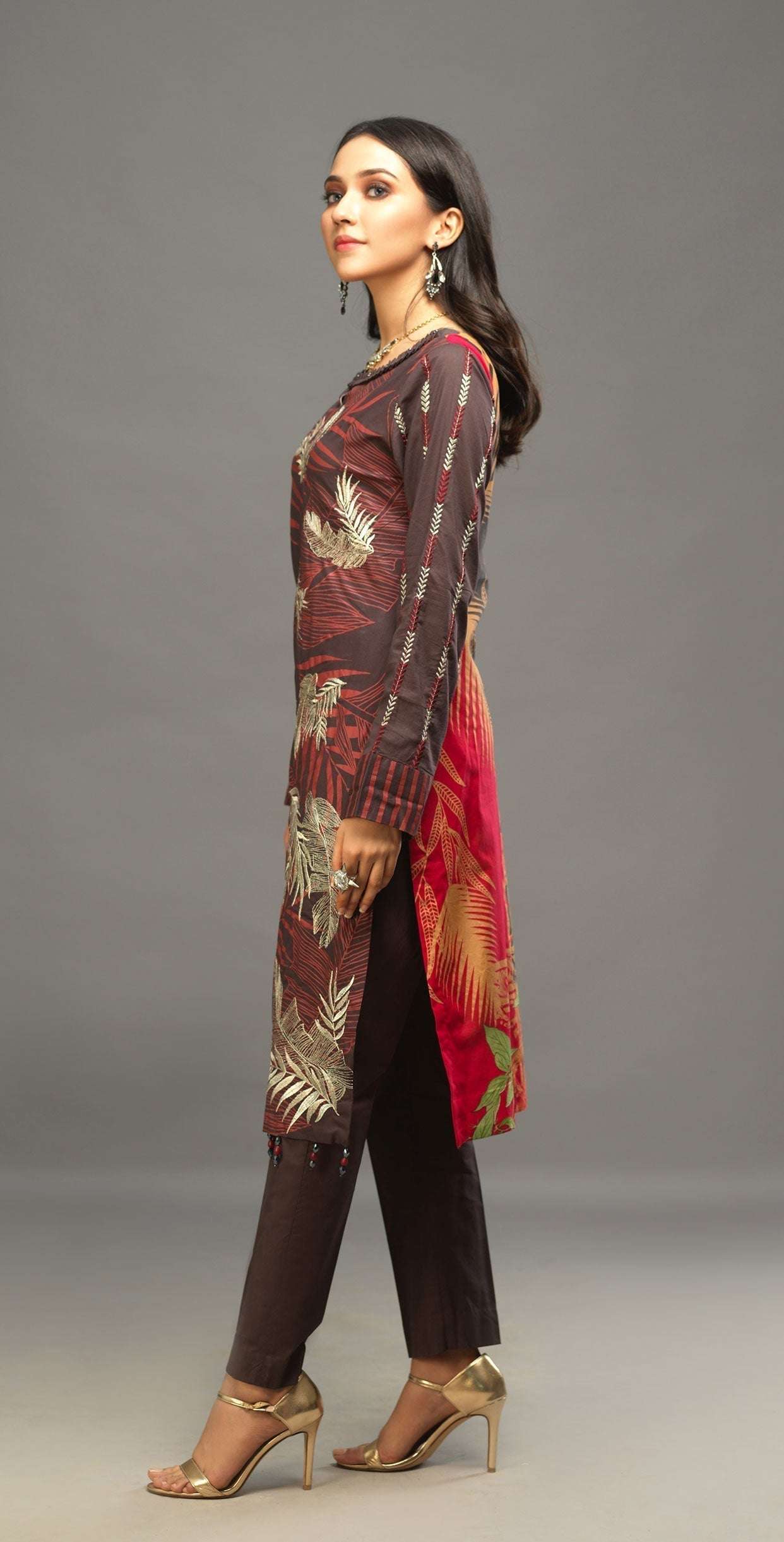 1 & Get 1 Free - Unstitched 3pc Printed Embroidered Lawn Shirt with Organza Lines Dupatta - Shades Article 309