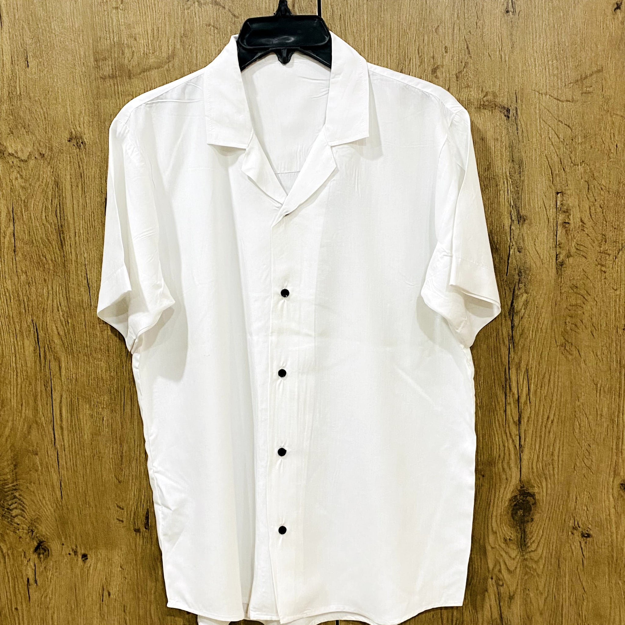Men's Casual Solid White Color Shirt.