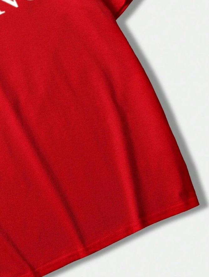 Men's Letter Printed Round Neck Drop Shoulder.